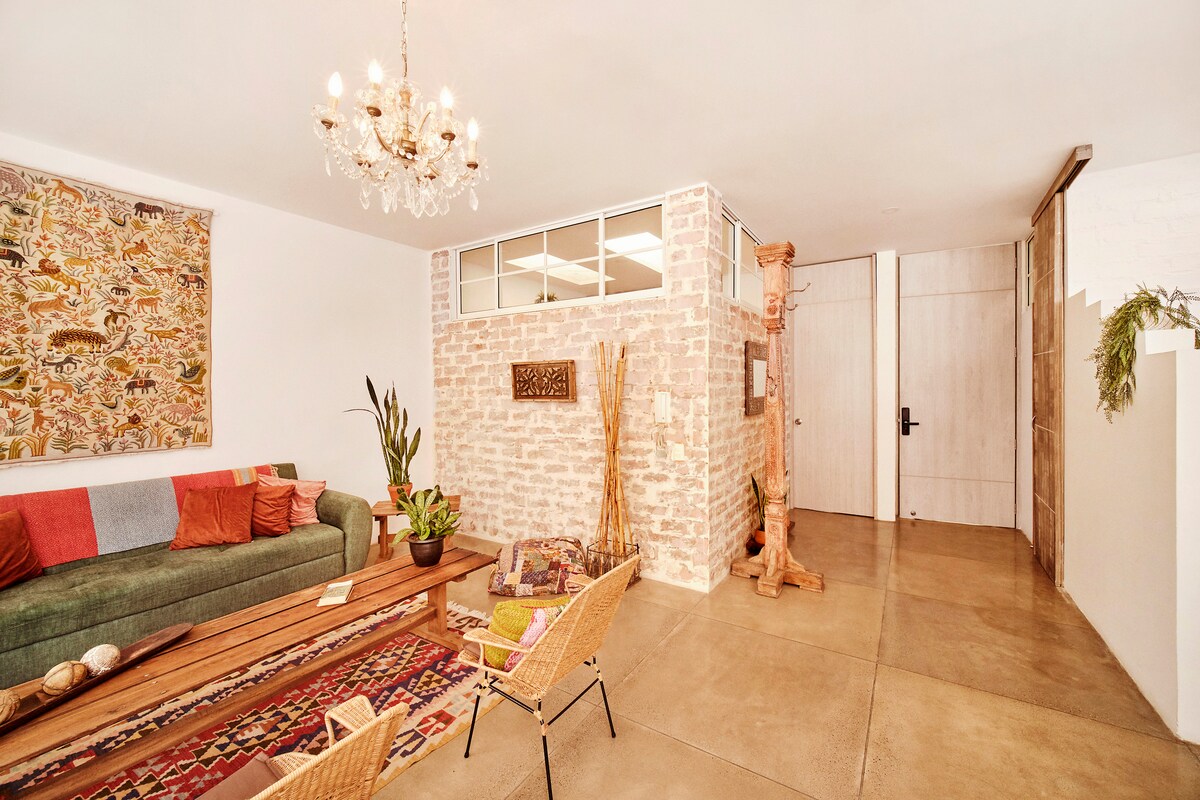 Rustic Private APT Near Gato de Tejada -7 Min Walk - Photo 7