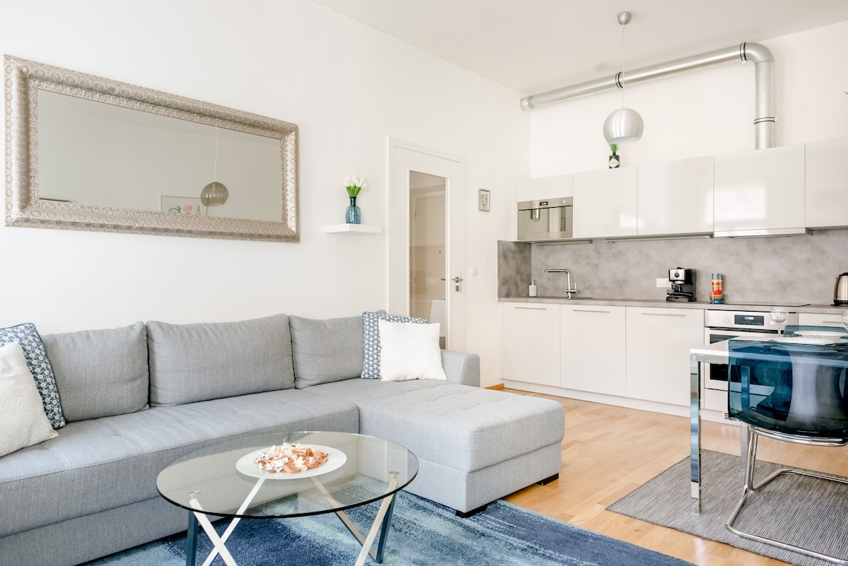 Stay in a Sleek Flat near TV Tower - Photo 22